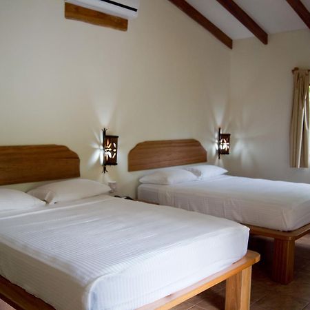 Aparthotel Mamma E Papa Ojochal Esterno foto