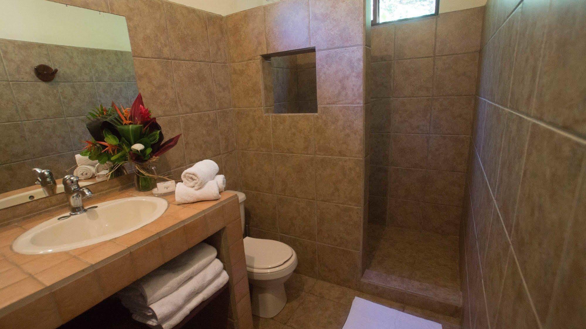 Aparthotel Mamma E Papa Ojochal Esterno foto